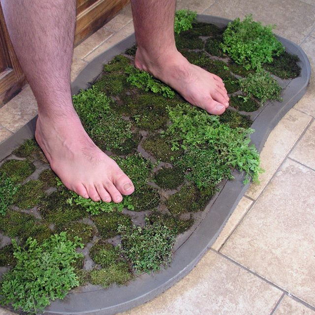 How to Make a Moss Shower Mat