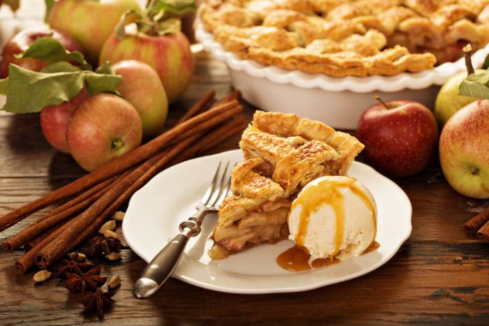 Caramel Apple Pie