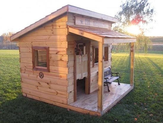 How To Build A Western Saloon Kid's Fort Using Standard Fence Boards