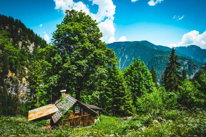 Off-Grid Houses