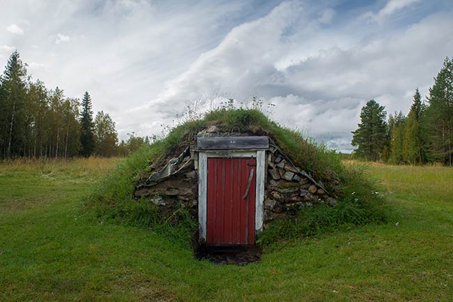 How to Build a Root Cellar / Storm Shelter