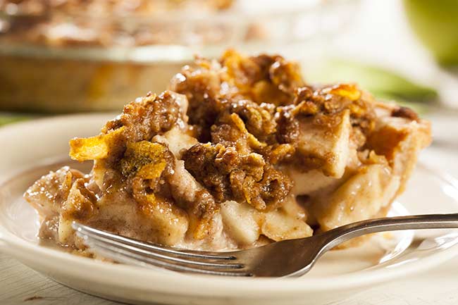 Slow Cooker Caramel Apple Crumble