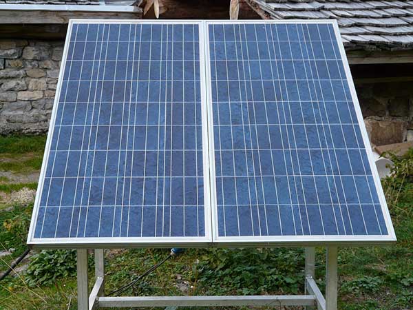 DIY Vs. Commercially Made Solar Panel